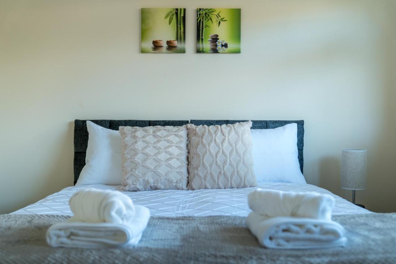 Redhill Surrey 2 Bedroom Pet Friendly Apartment By Sublime Stays المظهر الخارجي الصورة